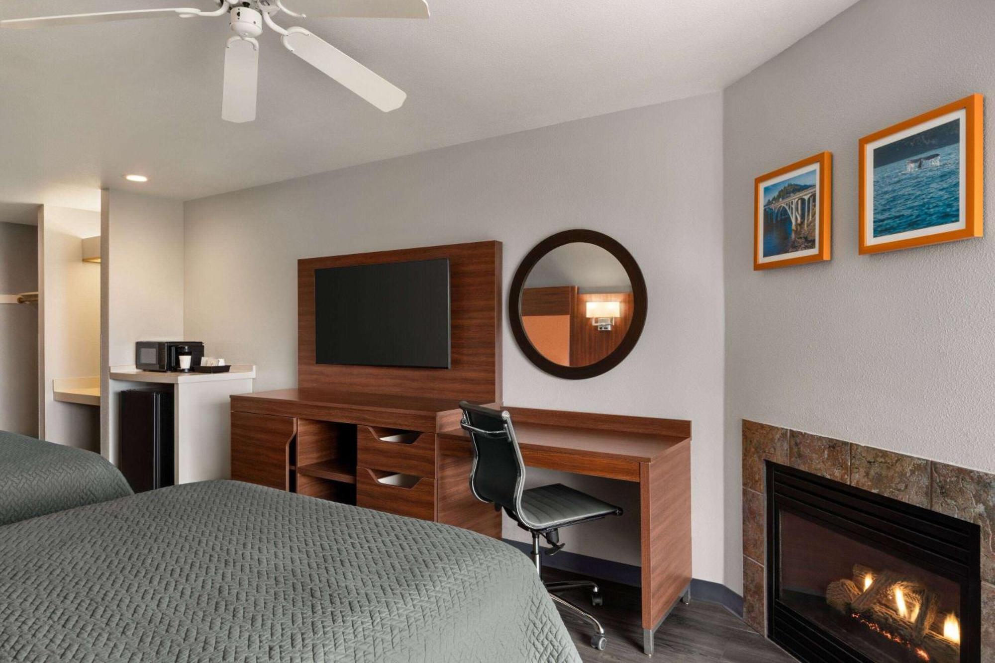 Travelodge By Wyndham Depoe Bay Ngoại thất bức ảnh