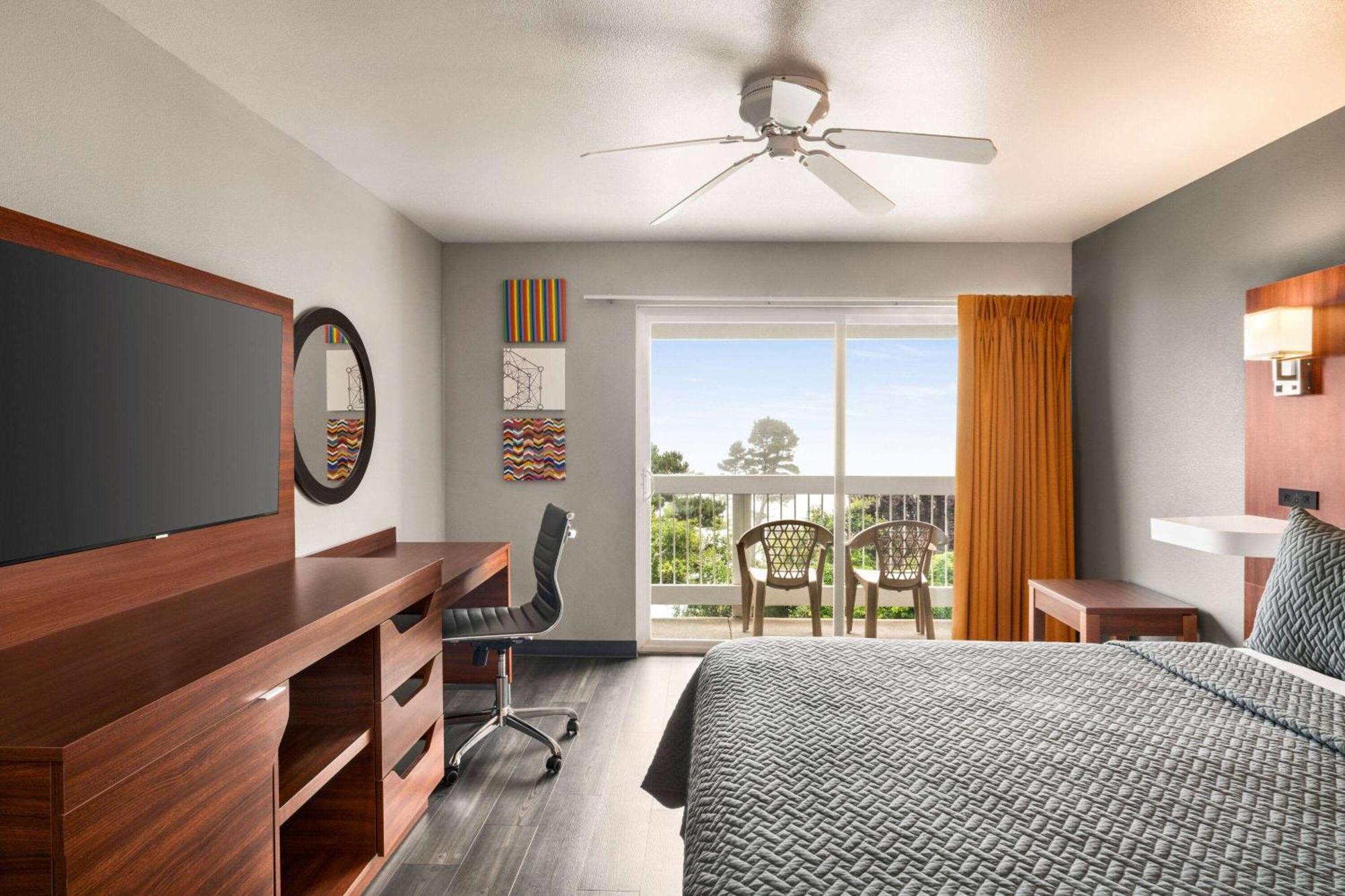Travelodge By Wyndham Depoe Bay Ngoại thất bức ảnh