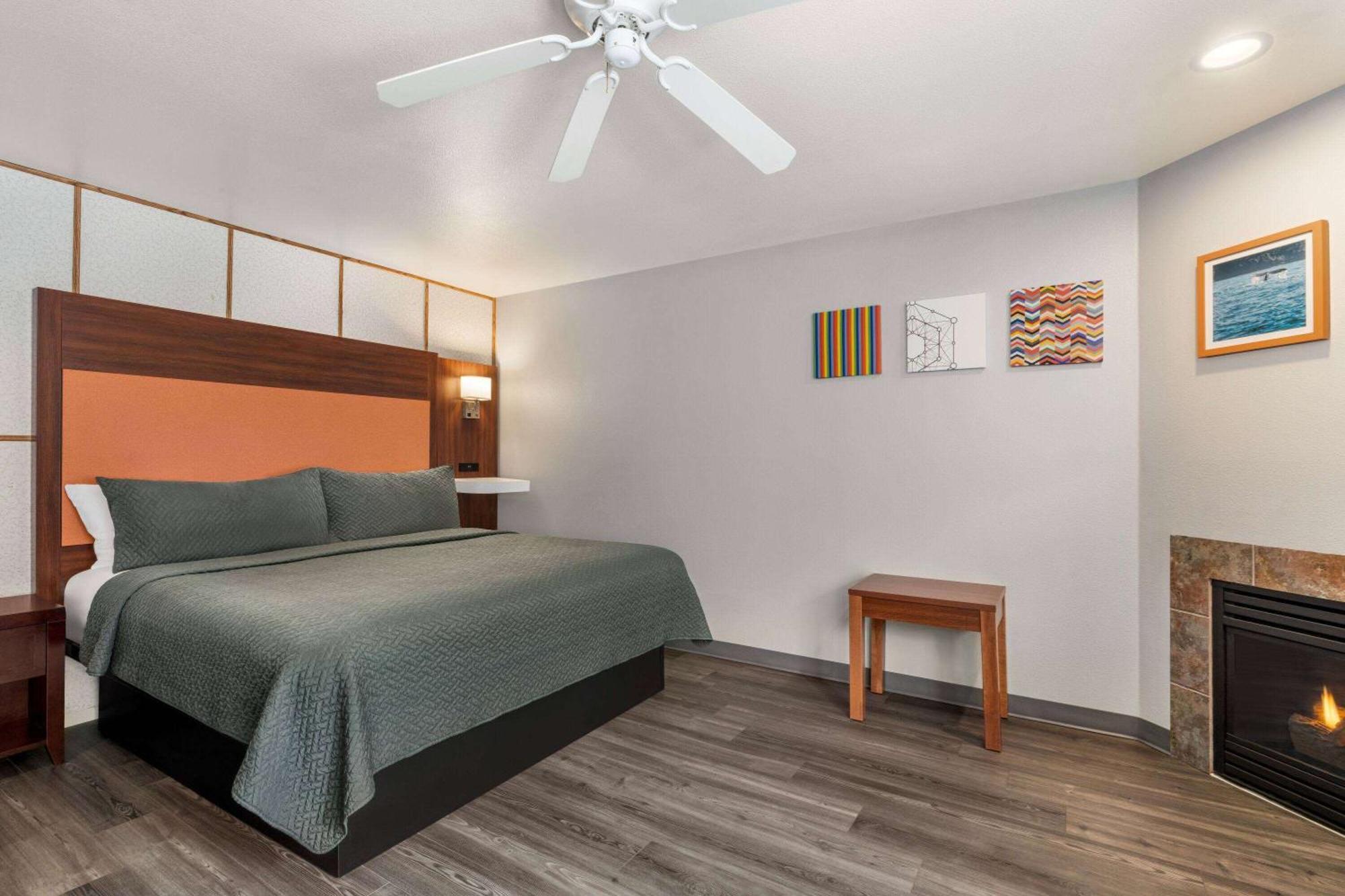 Travelodge By Wyndham Depoe Bay Ngoại thất bức ảnh